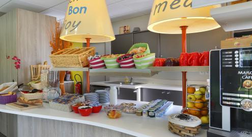 Hotel First Inn Paris - Les Ulis - petit déjeuner